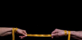 Jaka odległość przewodu elektrycznego od rury gazowej?